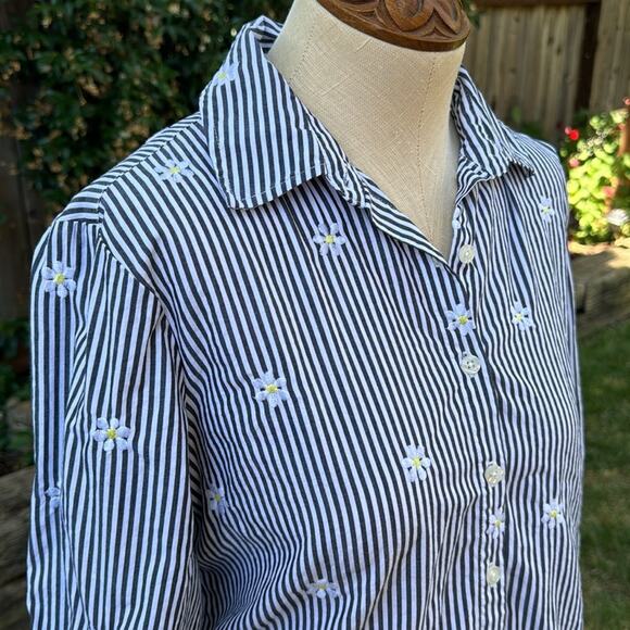Marc New York Andrew Marc 3/4 Sleeve Button-Down Striped Daisy’s Women’s Small - Picture 2 of 9